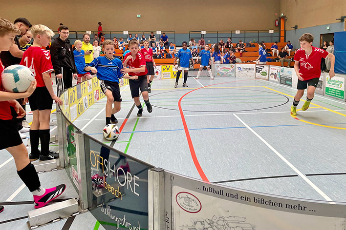 Beim Fuballturnier um den UNESCO-Cup NRW zeigten die Schlerinnen und Schler des DBG hervorragende Leistungen. Foto: DBG